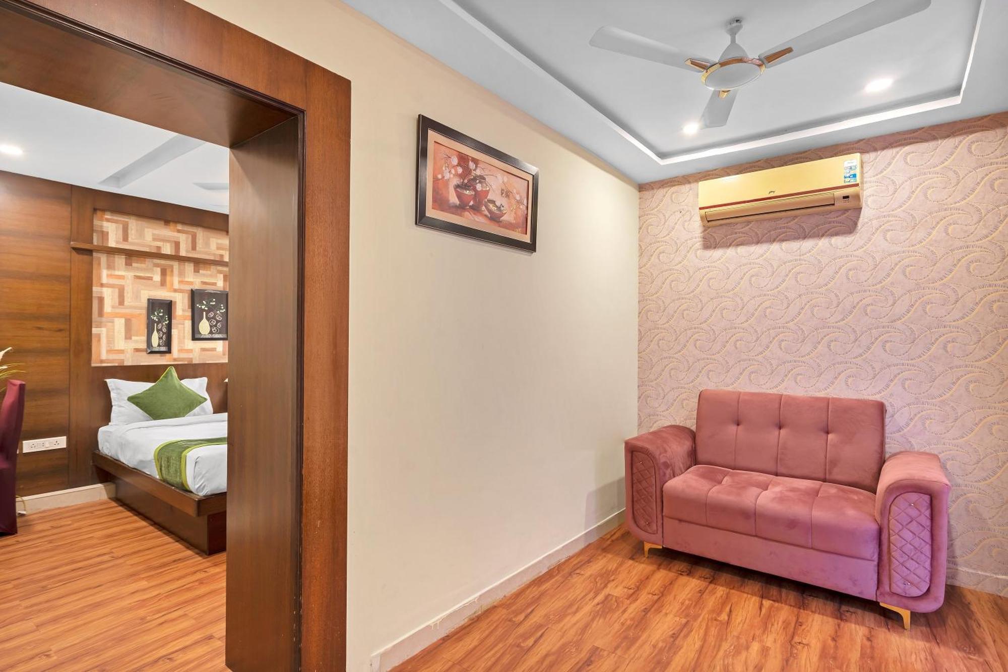 Hotel Sm Deccan Park Shamshabad Exterior photo