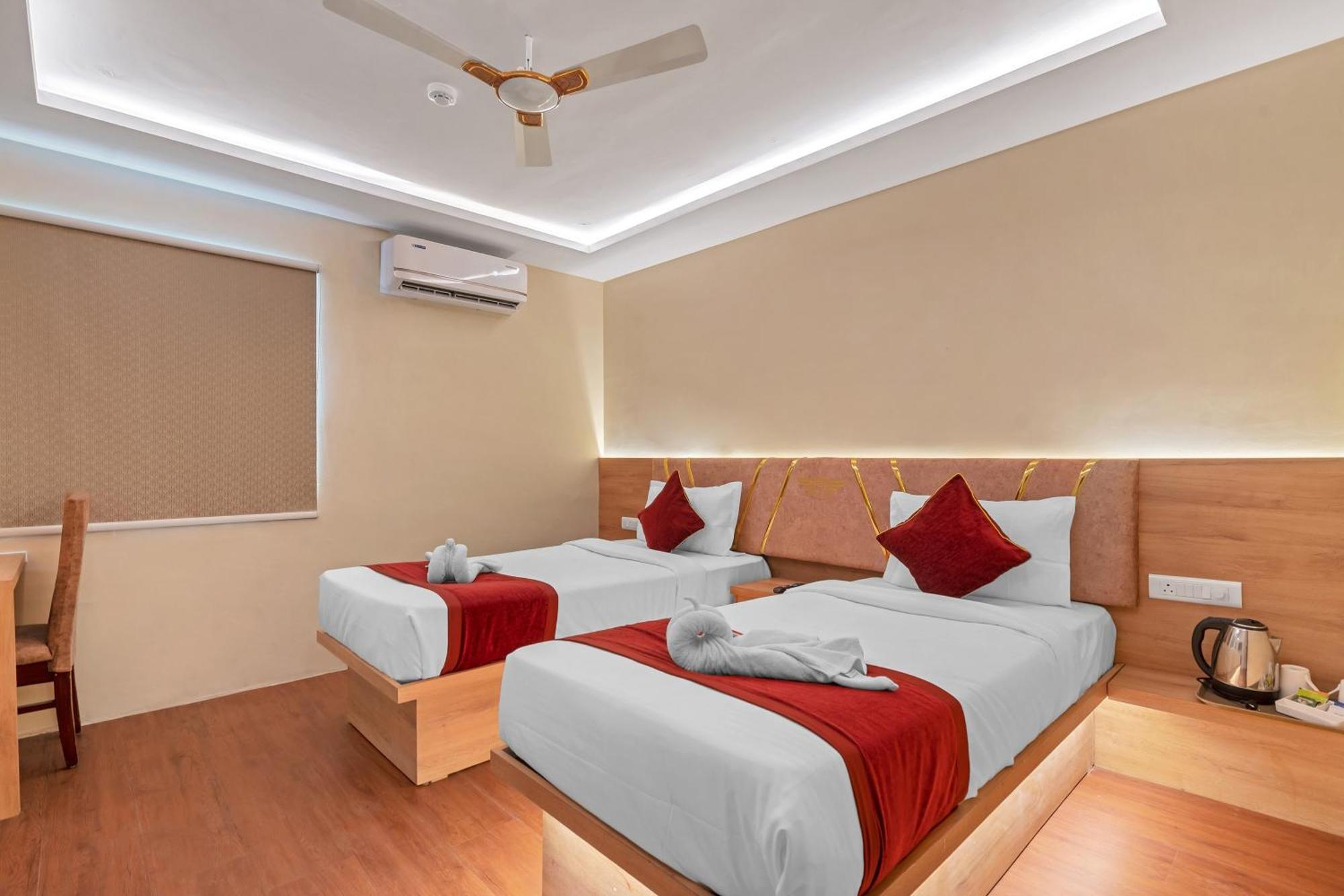 Hotel Sm Deccan Park Shamshabad Exterior photo