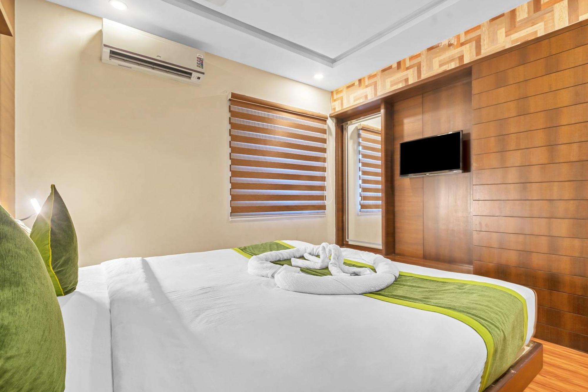 Hotel Sm Deccan Park Shamshabad Exterior photo