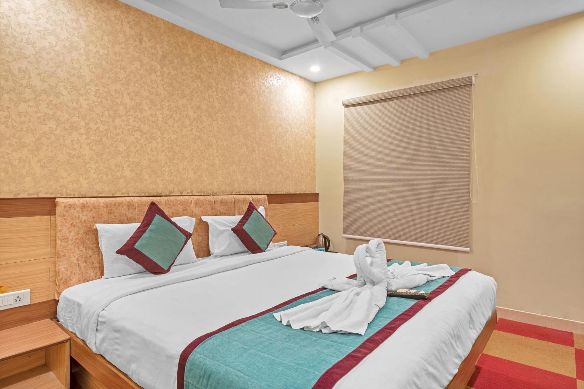 Hotel Sm Deccan Park Shamshabad Exterior photo